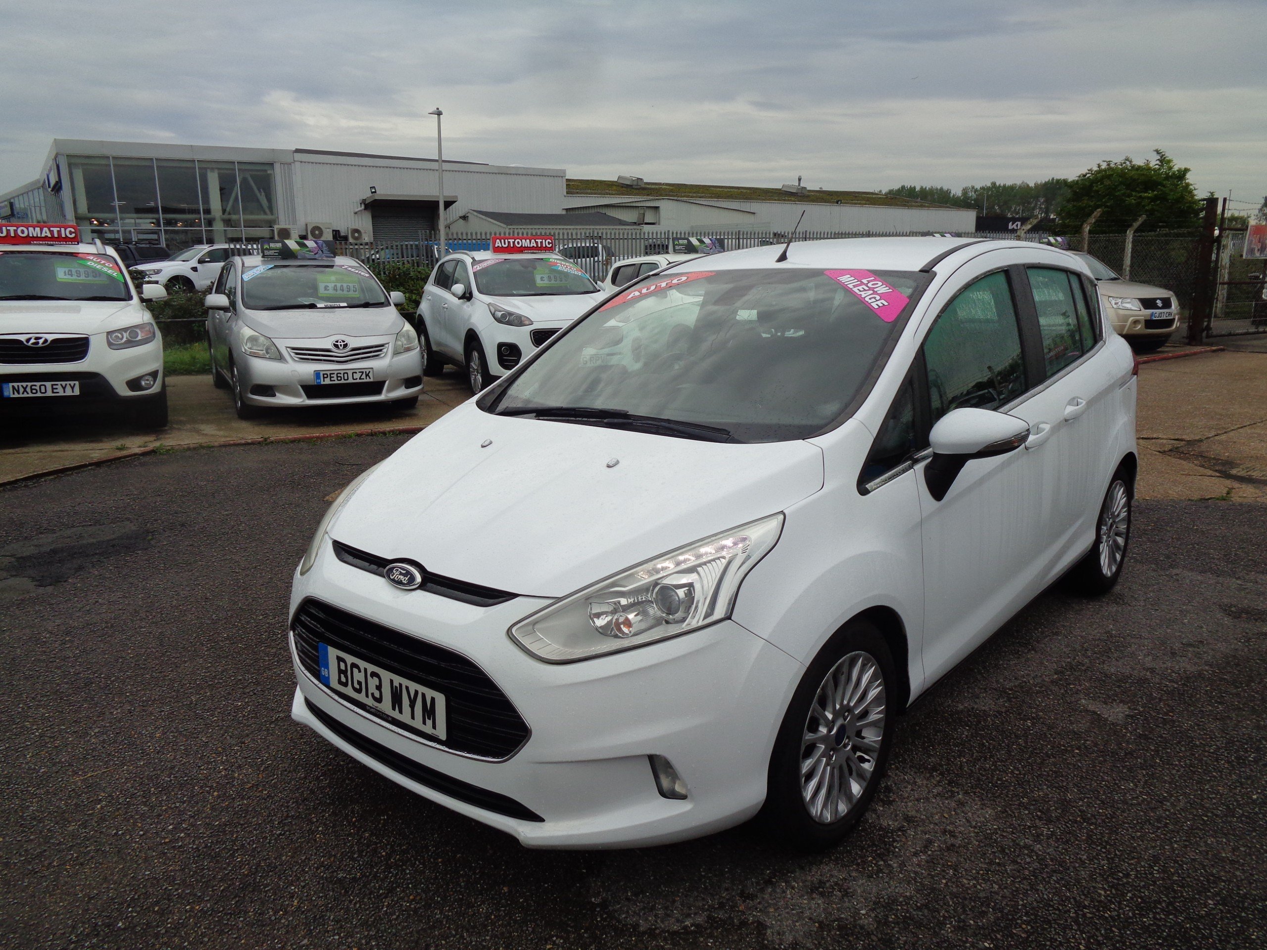 Used 2013 Ford BMAX AUTOMATIC 1.6 TITANIUM 5Door for sale in