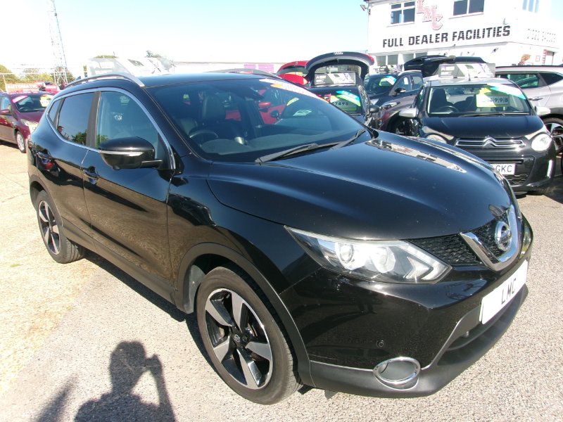 2017 Nissan Qashqai 1.2 DIG-T N-Vision SUV 5dr Petrol Manual 2WD Euro 6 s/s 115 ps